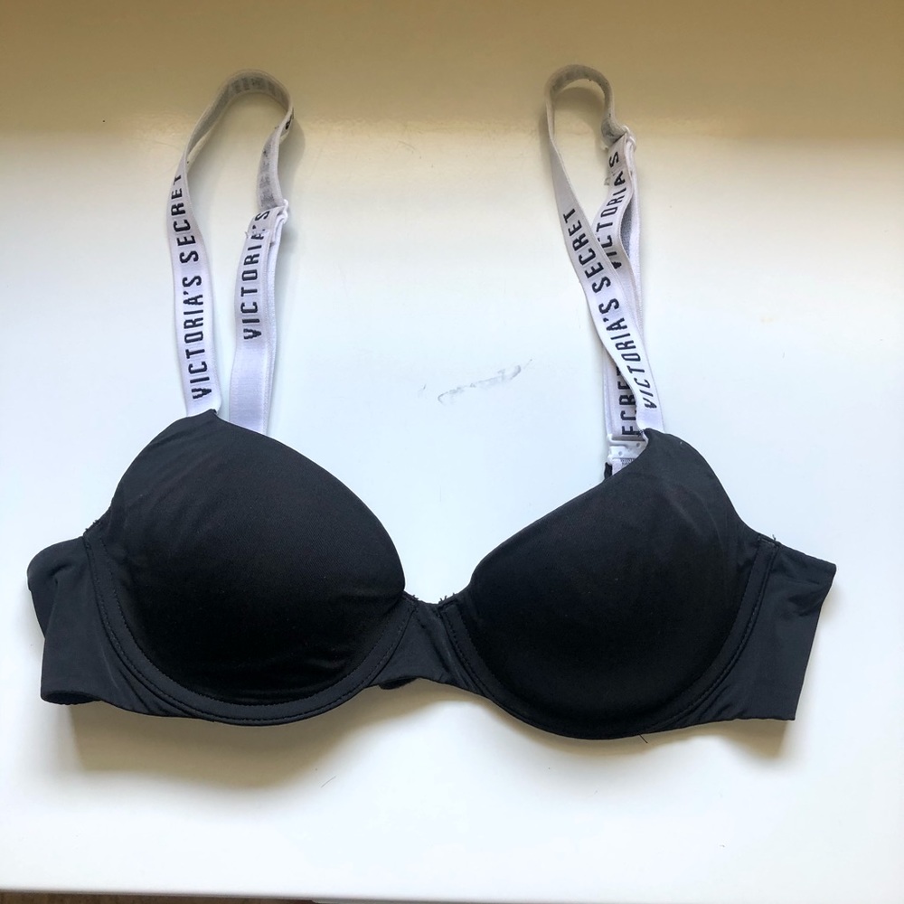 Victoria Secret t-shirt bra